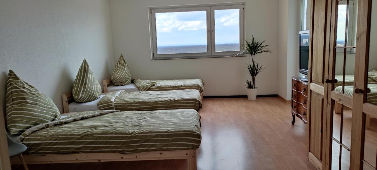 Skyline-Aussicht Und Fantastische Sonnenuntergaenge Appartement Langen  Buitenkant foto