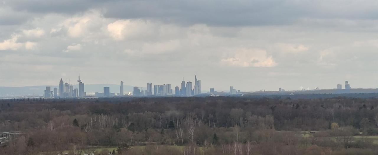 Skyline-Aussicht Und Fantastische Sonnenuntergaenge Appartement Langen  Buitenkant foto